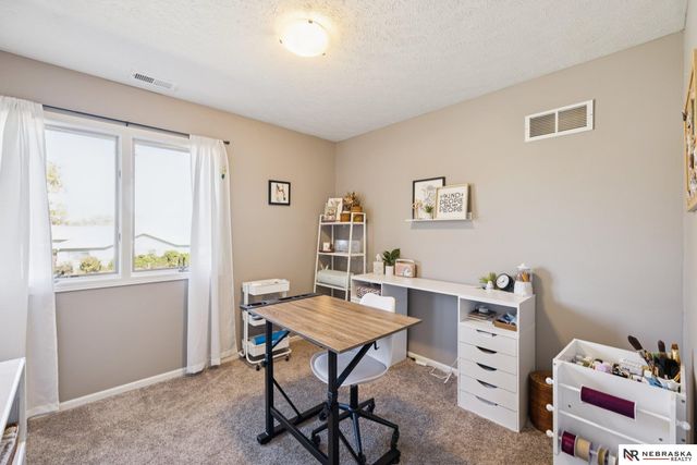 8311 Wendell Way, Lincoln, NE 68516