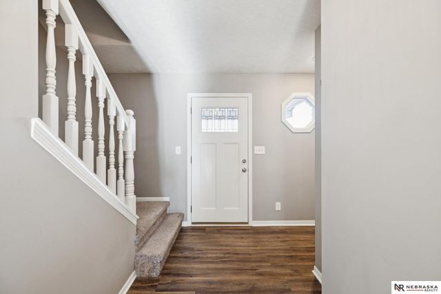 8311 Wendell Way, Lincoln, NE 68516