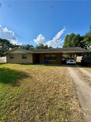 7620 32ND AVENUE S, Tampa, FL 33619