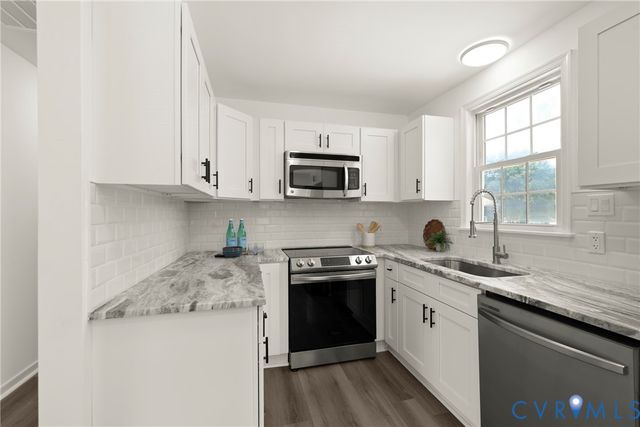 4115 Chestnut Dr, North Dinwiddie, VA 23803