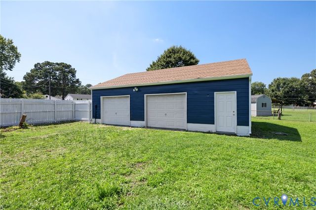 4115 Chestnut Dr, North Dinwiddie, VA 23803