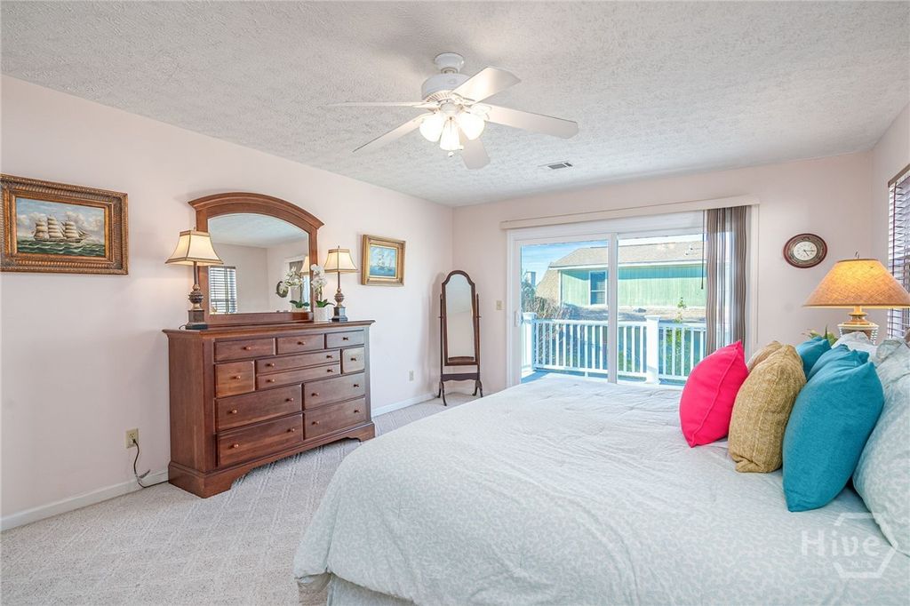 Image 14 of property listing at 5 Shipwatch Circle, Tybee Island, GA 31328