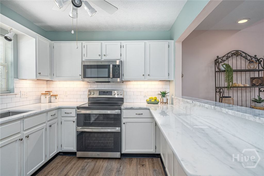 Image 2 of property listing at 5 Shipwatch Circle, Tybee Island, GA 31328