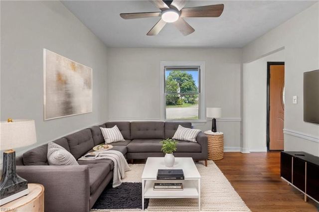 3767 Brennan AVE, Norfolk, VA 23502