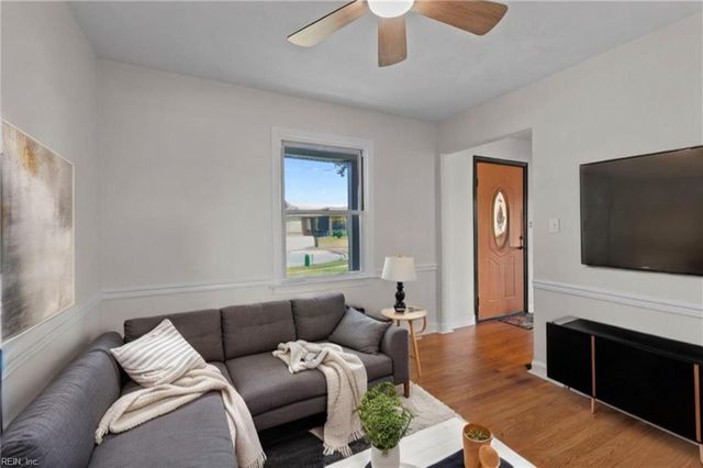 3767 Brennan AVE, Norfolk, VA 23502