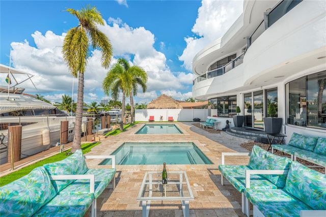 3344 NE 167th St, North Miami Beach, FL 33160