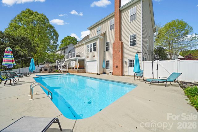 122 Easy Street, Mooresville, NC 28117