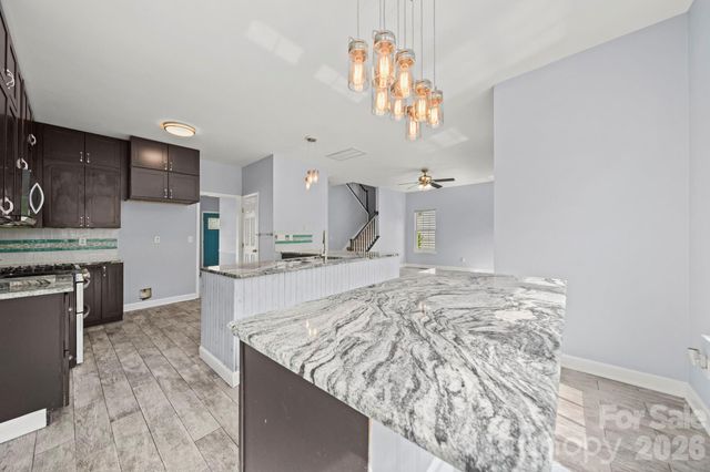 122 Easy Street, Mooresville, NC 28117