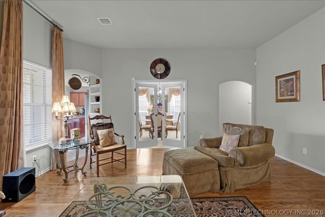 4917 S 190th East Avenue, Tulsa, OK 74134