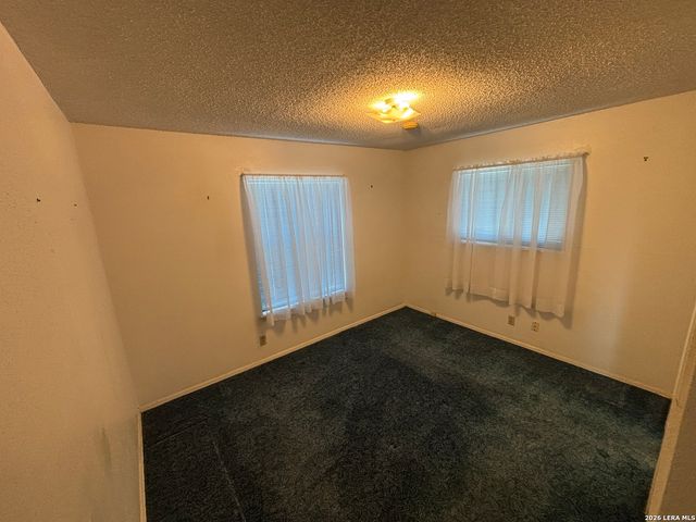 7514 VALLEY OAK ST, Live Oak, TX 78233