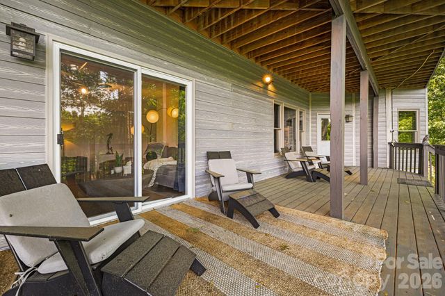 5 Saddle Ridge, Fletcher, NC 28732
