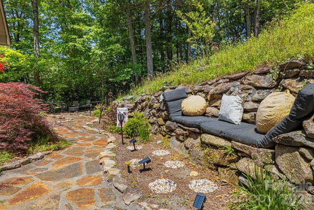 5 Saddle Ridge, Fletcher, NC 28732