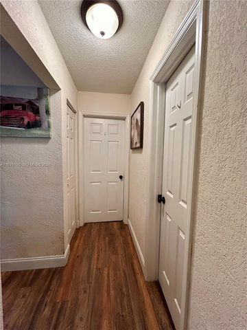 6605 NW 76th St, Tamarac, FL 33321