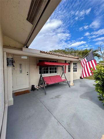 6605 NW 76th St, Tamarac, FL 33321