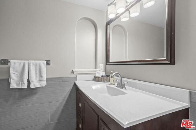 36880 E Benton Road, Temecula, CA 92592