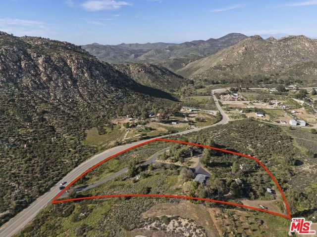 36880 E Benton Road, Temecula, CA 92592