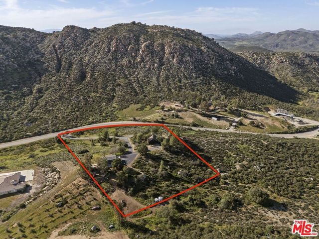 36880 E Benton Road, Temecula, CA 92592