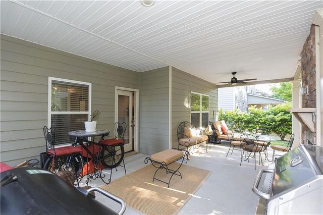 126 Oakleigh Pointe Drive, Dallas, GA 30157