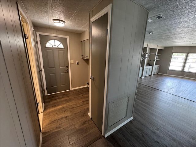 8066 HIGHPOINT BOULEVARD, Brooksville, FL 34613