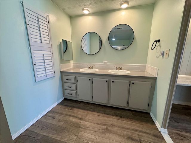 8066 HIGHPOINT BOULEVARD, Brooksville, FL 34613