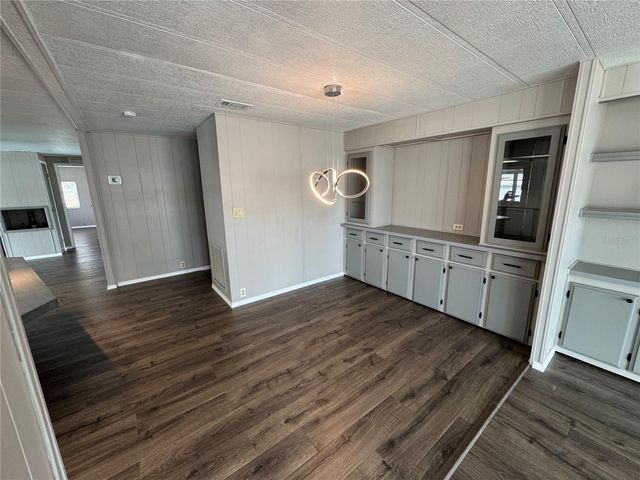 8066 HIGHPOINT BOULEVARD, Brooksville, FL 34613