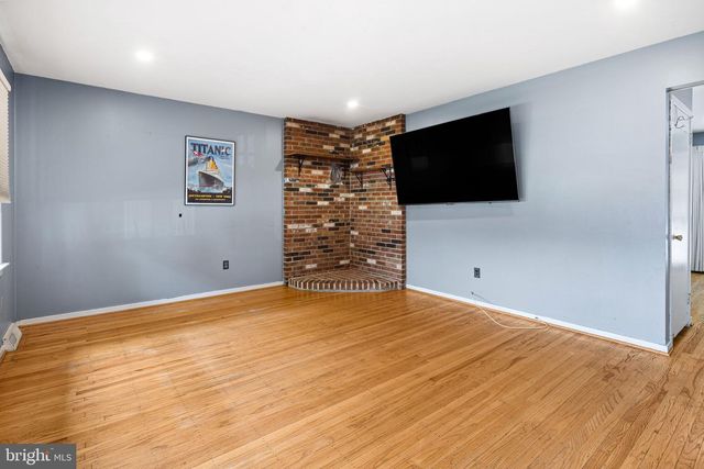 209 CASTELLO AVE, Hatboro, PA 19040