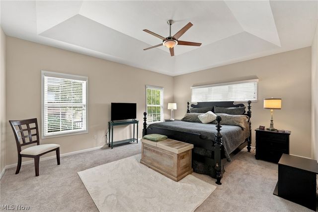 21 Bristol Lane, Rocky River, OH 44116