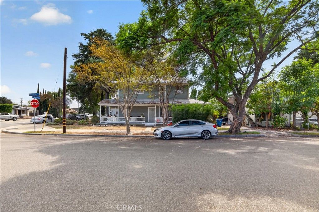 1195 N Park, Pomona, CA 91768 — photo 3
