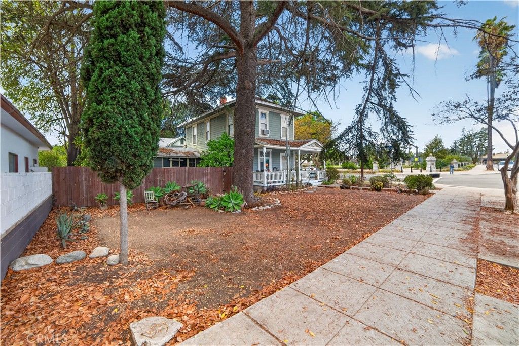 1195 N Park, Pomona, CA 91768 — photo 5