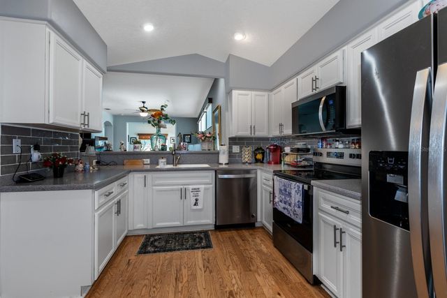 27336 PINE STRAW ROAD, Leesburg, FL 34748