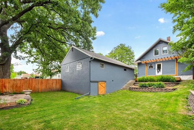 837 1st Street NW, Rochester, MN 55901