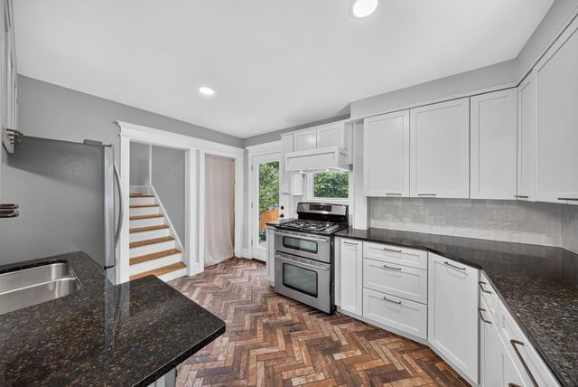 837 1st Street NW, Rochester, MN 55901