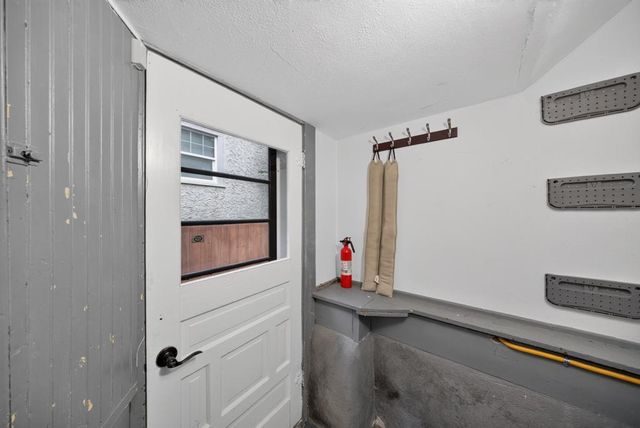 837 1st Street NW, Rochester, MN 55901