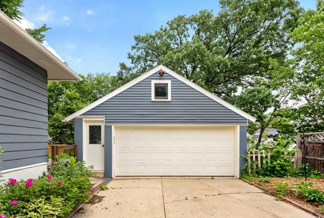 837 1st Street NW, Rochester, MN 55901