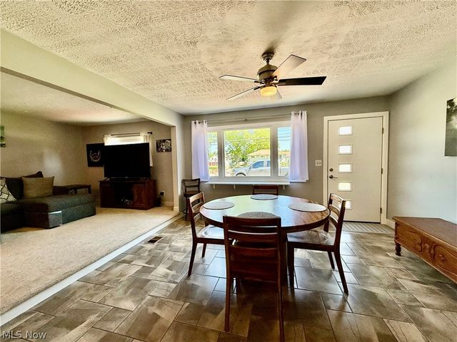 3762 Laurel Road, Brunswick, OH 44212