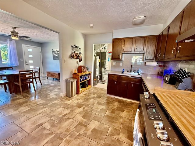 3762 Laurel Road, Brunswick, OH 44212