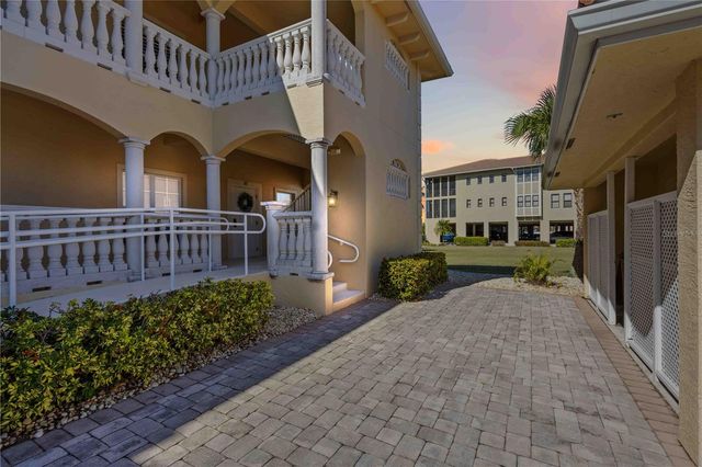 3329 PURPLE MARTIN DRIVE 113, Punta Gorda, FL 33950