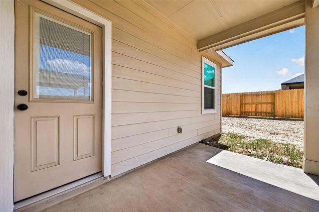 437 San Sebastian Place, Brookshire, TX 77423