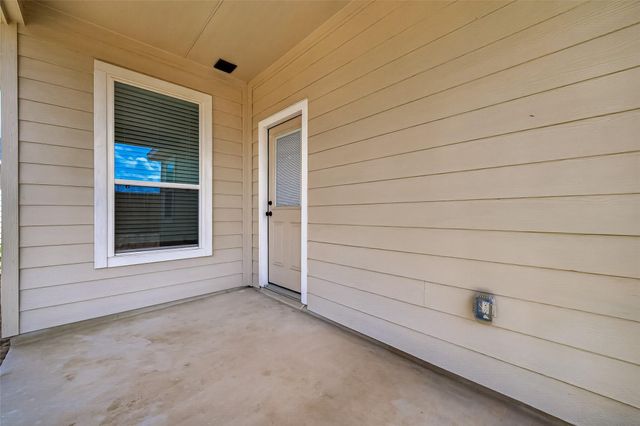 437 San Sebastian Place, Brookshire, TX 77423