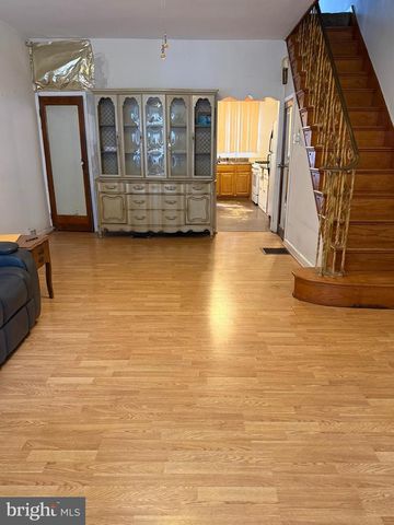 2221 S CARLISLE ST, Philadelphia, PA 19145