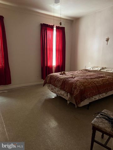 2221 S CARLISLE ST, Philadelphia, PA 19145