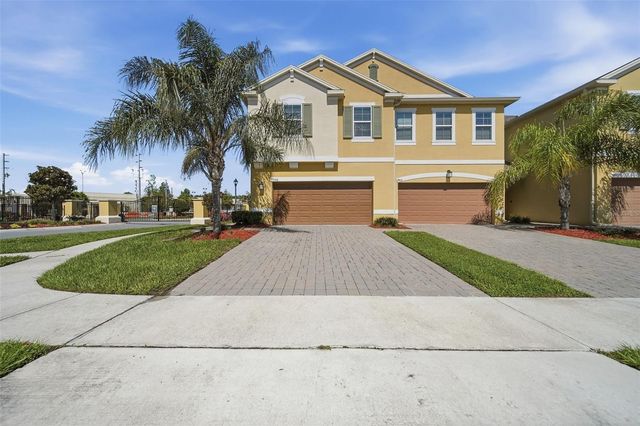 9806 RED EAGLE DRIVE, Orlando, FL 32825
