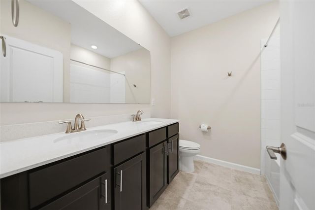 9806 RED EAGLE DRIVE, Orlando, FL 32825