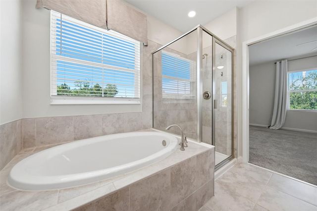 9806 RED EAGLE DRIVE, Orlando, FL 32825