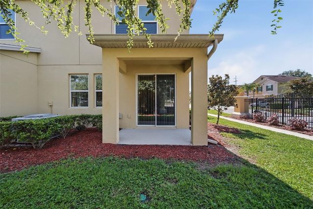 9806 RED EAGLE DRIVE, Orlando, FL 32825