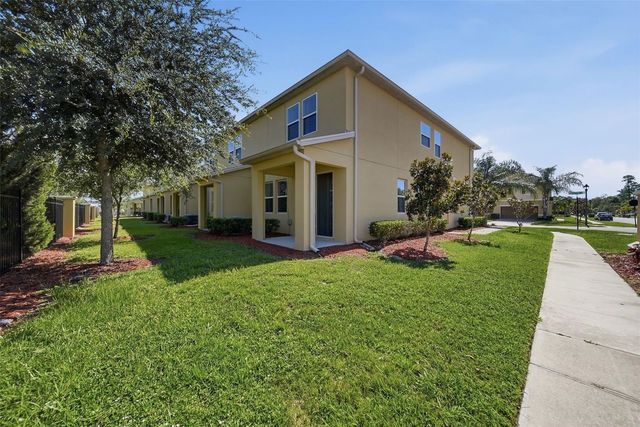 9806 RED EAGLE DRIVE, Orlando, FL 32825