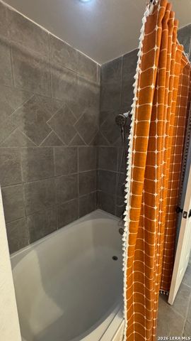 2839 Redland, San Antonio, TX 78259