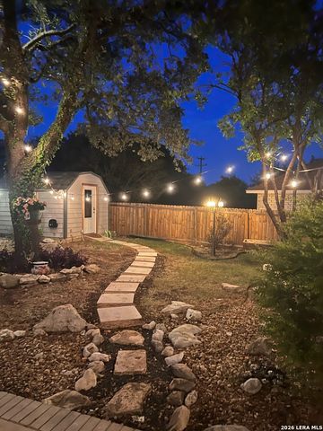 2839 Redland, San Antonio, TX 78259