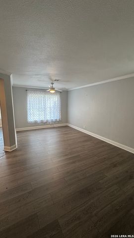 2839 Redland, San Antonio, TX 78259