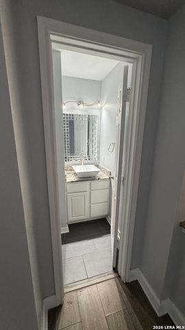 2839 Redland, San Antonio, TX 78259
